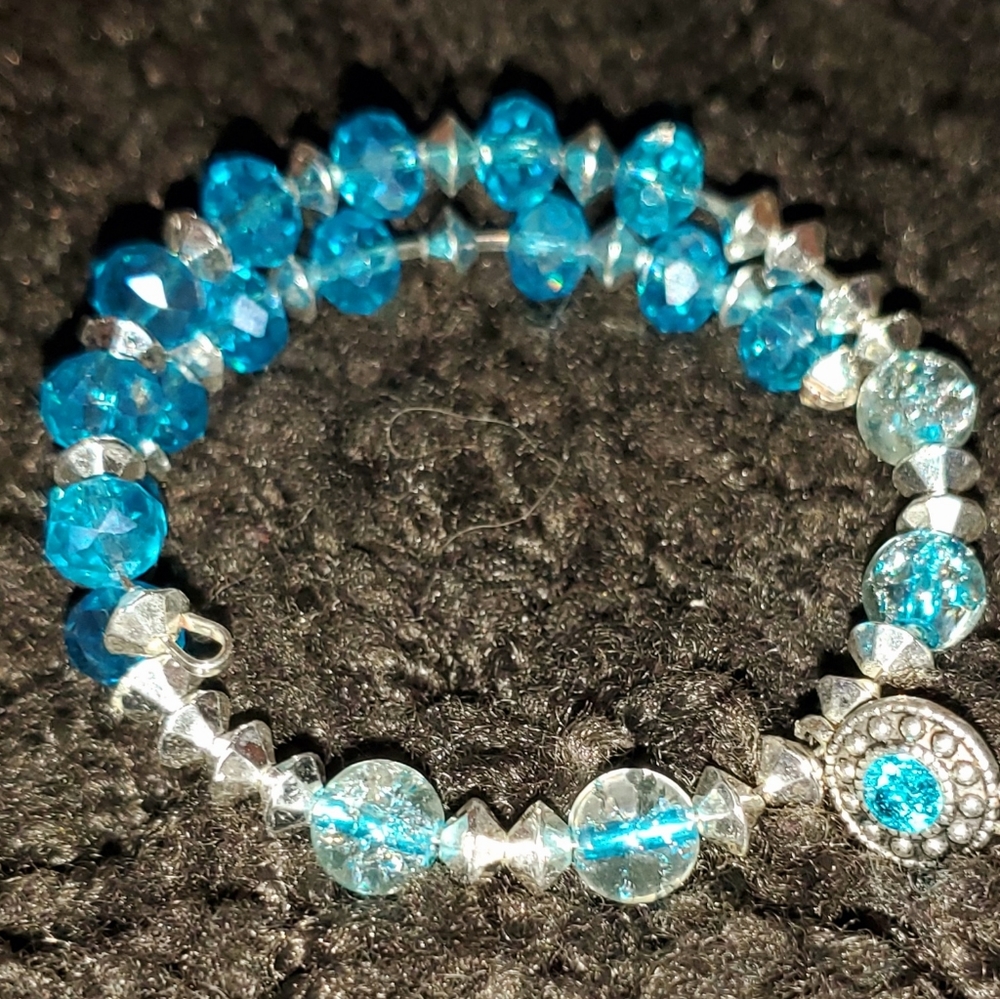 Handmade wrap bracelets - Picture 2 of 3